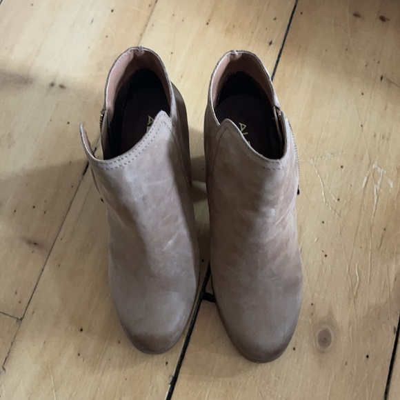 🌟Aldo🌟 ankle boots - Picture 2 of 8